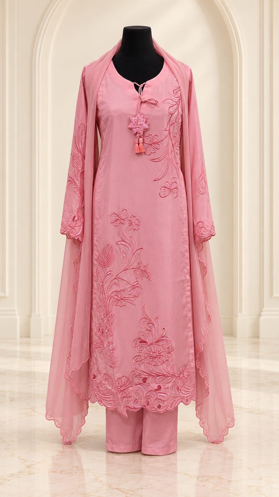Pink — Cutdana kaftan set