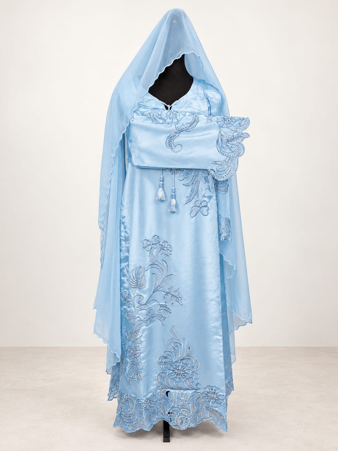 Sky Blue — Cutdana kaftan set