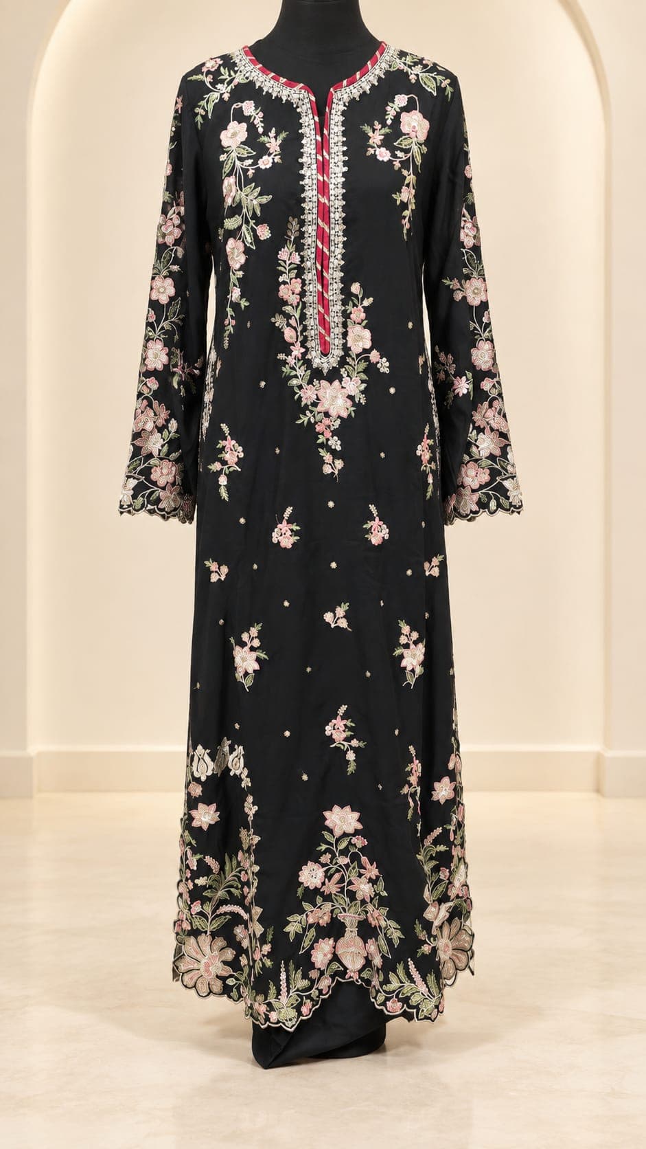 Black Design 2 — Ethnic kaftan set